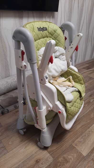 Стул для кормления