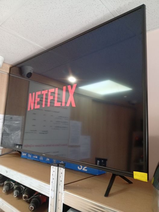 Смарт телевизор HITACHI 55 инча