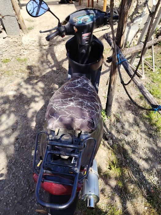 Vând scuter 49 cc