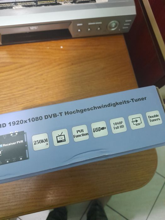 Receiver tv auto LEXFIELD DVB-FHD2-15