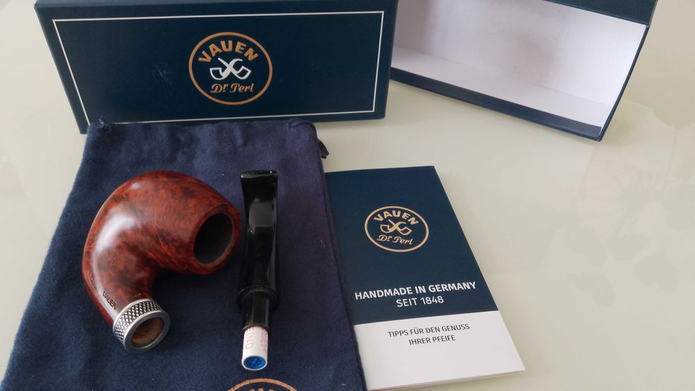 Pipa VAUEN Nana Model 153, noua - ideal COLECTIONARI, PASIONATI + CADOU