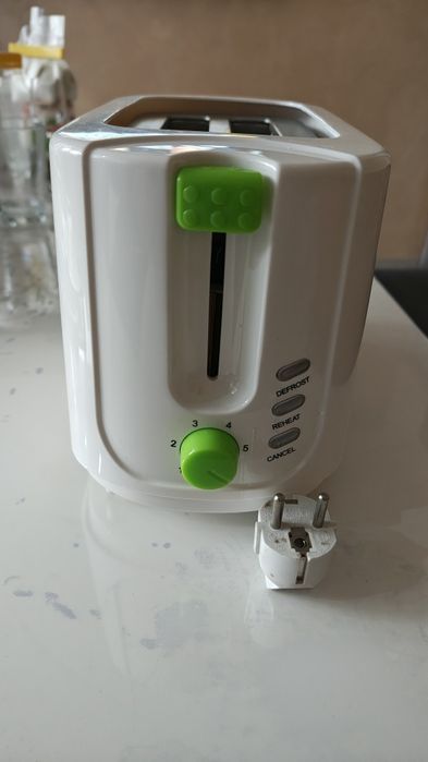 Тостер за 2 филийки