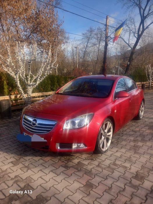 Opel       Insignia