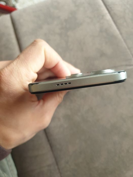 Infinix smart 9 128/6gb holati yaxshi