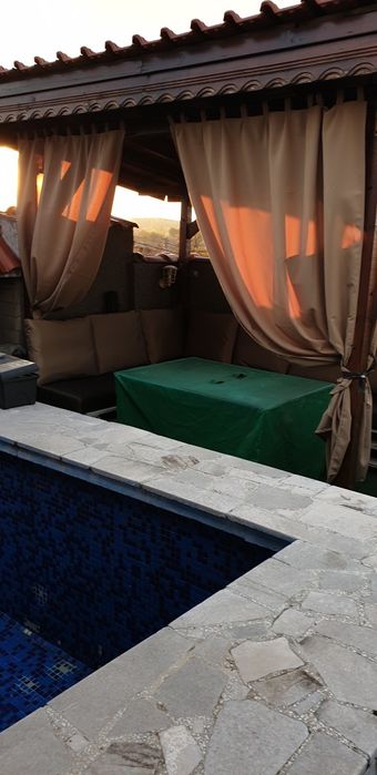 Тапицерски и шивашки услуги