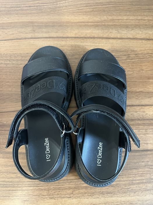Vand sandale DeeZee marimea 34