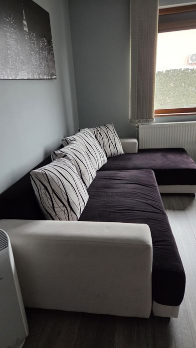 Ъглов разтегателен диван