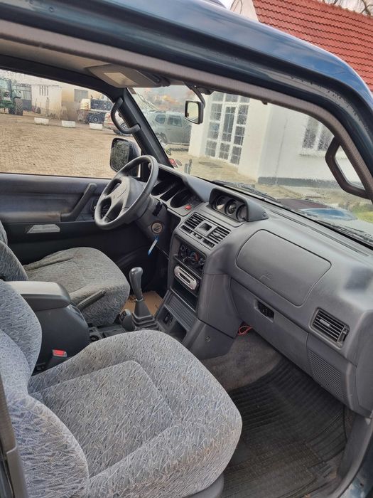 De vanzare Mitshubishi Pajero GLS 2.8 4x4