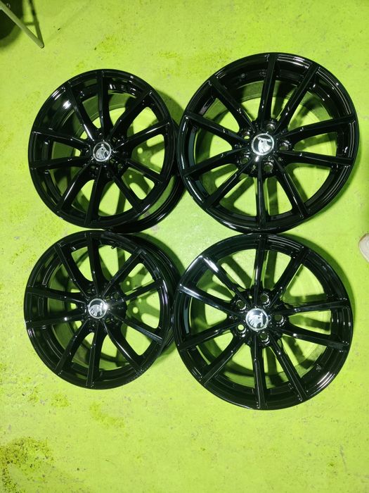 17 5x112 Skoda лети джанти 5х112 шкода