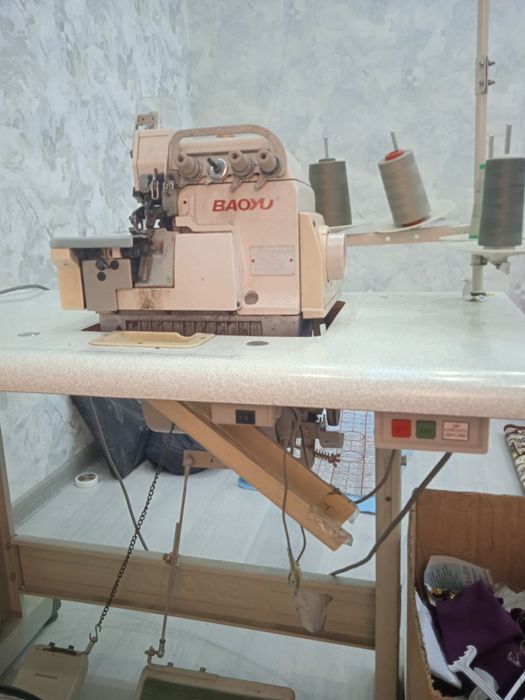 Averlog,tog’richok tikuv mashina sotiladi