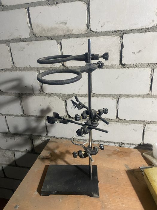 Штатив лабороторный