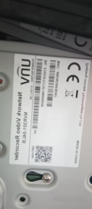 Продам камеры с хард 1 терабайт не дорого 2 камеры в комплекте