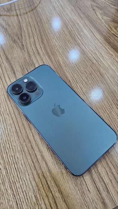 Iphone 13 pro nukus
