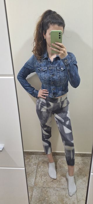 Комплекти женски дрехи