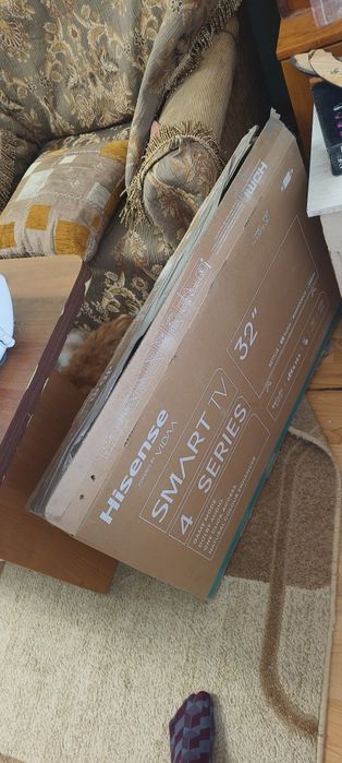 Продается комплект диван с двумя креслами