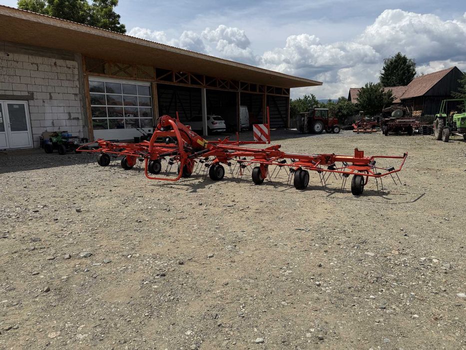 Grebla de Adunat Fan Kuhn GF 8702