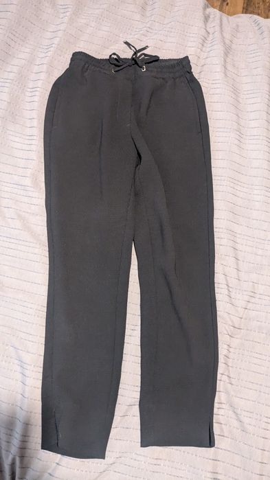 Черен панталон H&M