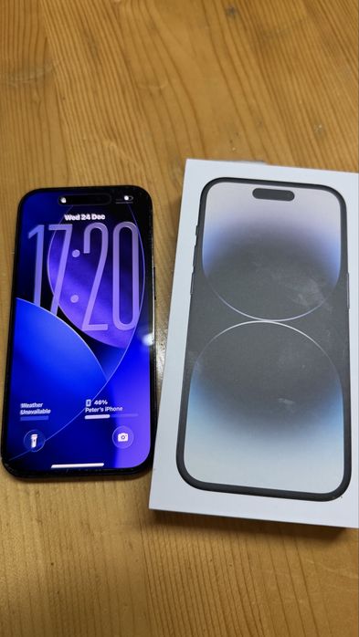 Продавам телефон iPhone 14 pro