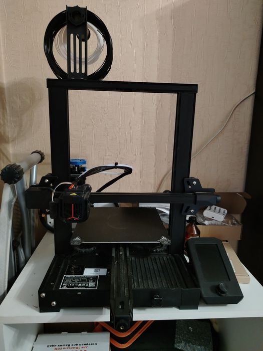 Продам 3д- принтер Creality