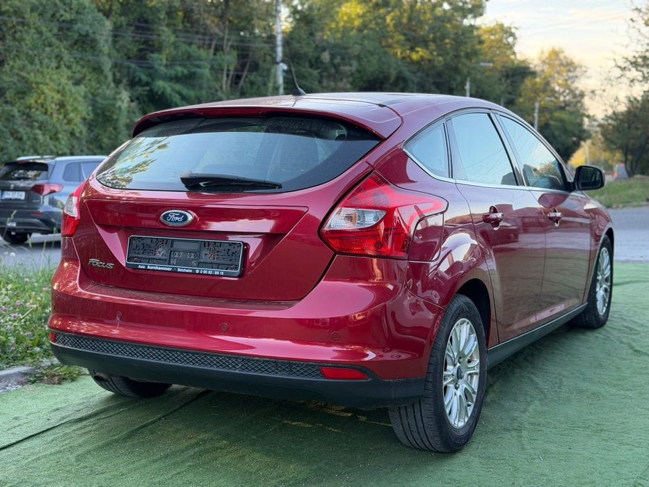 Ford Focus și în rate