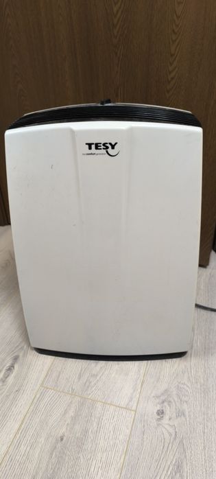De vanzare 2 dezumidificatoare