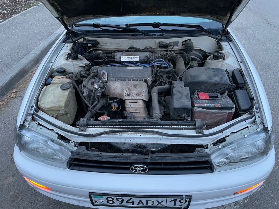 Тайота  Камри   2 .2