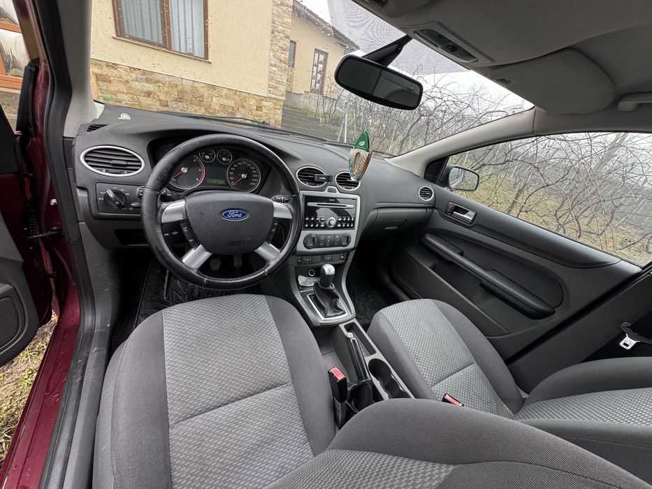 Ford Focus 1300€ NEGOCIABIL