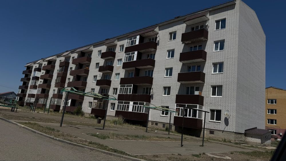 Тез арада 3бөлмелі  пәтер сатылады! Пәтер өте кең әрі жарық