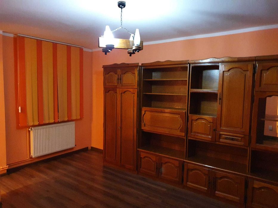 inchiriez apartamament 3 camere in Turnisor, Sibiu