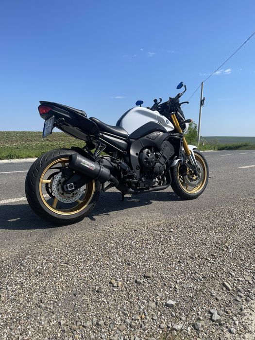 De vanzare motocicleta yamaha fz8