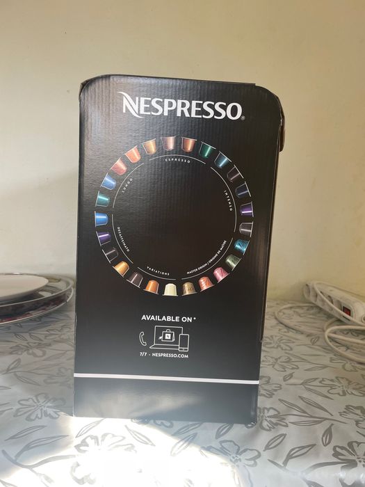 Aparat de cafea nou