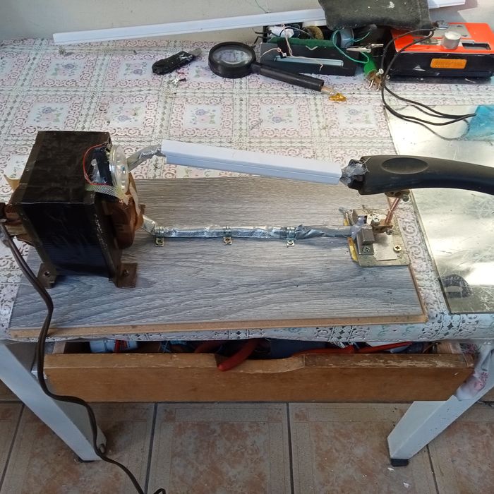 Aparat de sudat in puncte