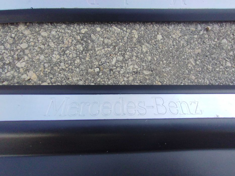 Лайсни на прагове за Mercedes C-class, W 203