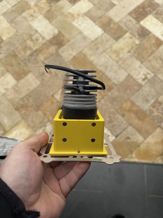 Leduri magnetice in doua pozitii orluna