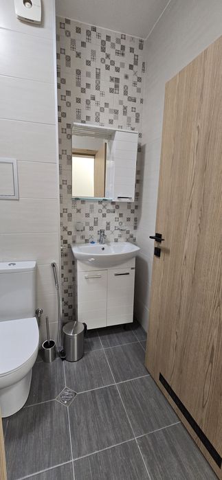 Дава се под наем Тристаен апартамент в София, Център - 95 кв.м за 797.64 € - Снимка #20