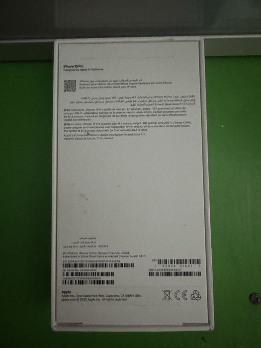 IPhone 15 pro 256 gb
