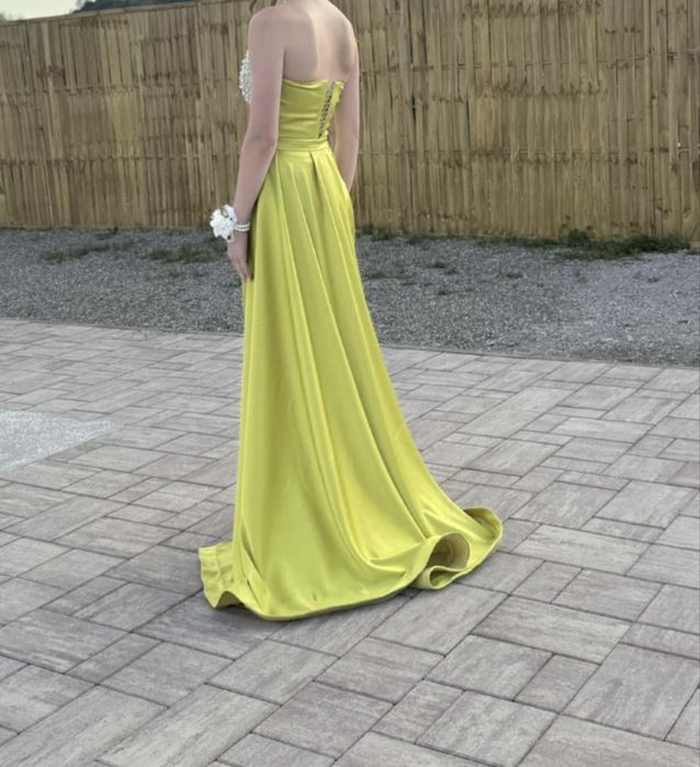 Rochie elegantă de ocazie