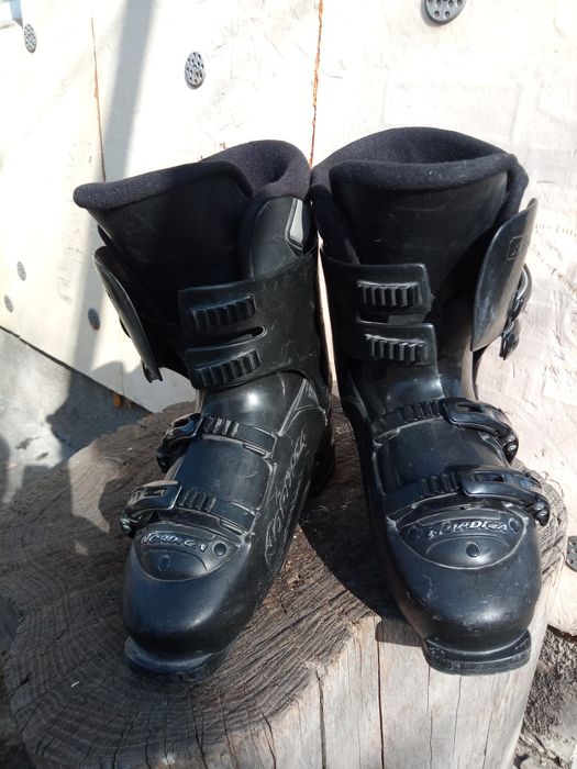 Горнолыжные ботинки Nordica