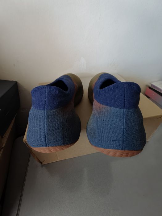 Adidas Yeezy Knit RNR "Fade Indigo" HP3370
