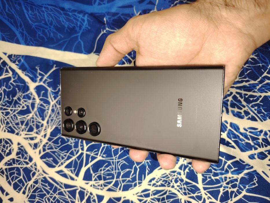 Samsung galaxy s 22 ultra 12-256