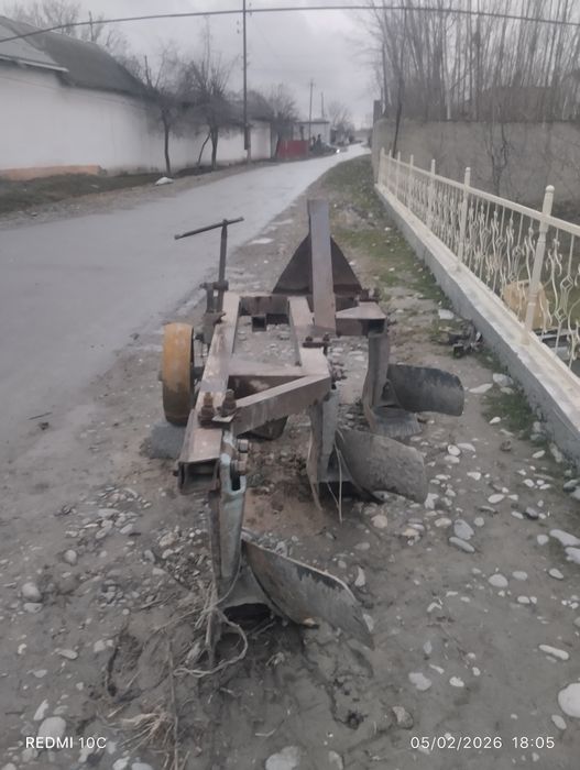 Belarus traktori uchun Pluk sotiladi