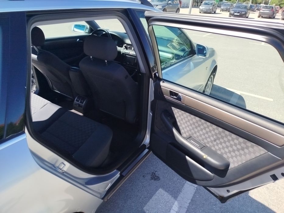 AUDI A6 2.5 TDI Quattro 6ск