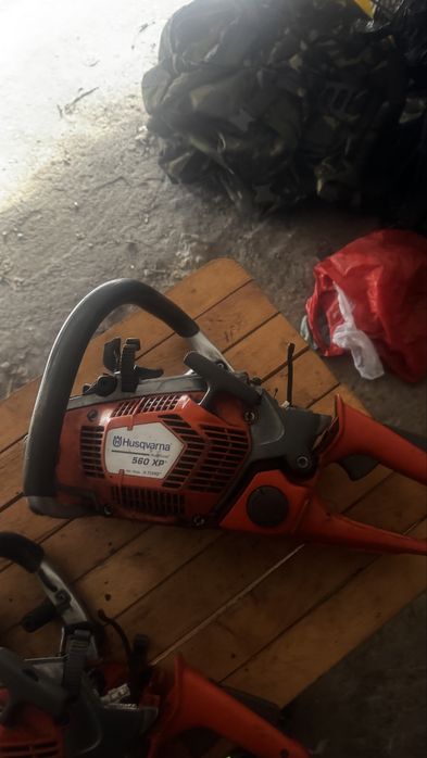 Dezmembrez/piese husqvarna 562XPG si 562XP