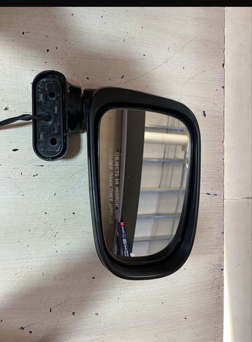 Превиа боковое зеркало