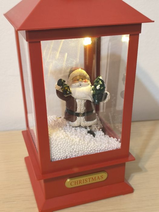 Decorațiune pentru Crăciun "Felinar cu efect de viscol"