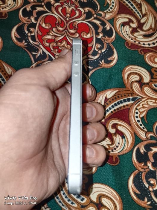 iPhone 5S торг есть