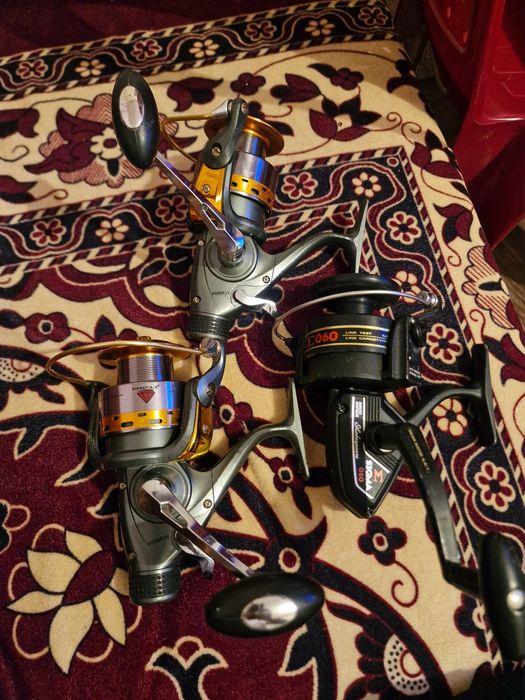 Продавам макари 3 бр