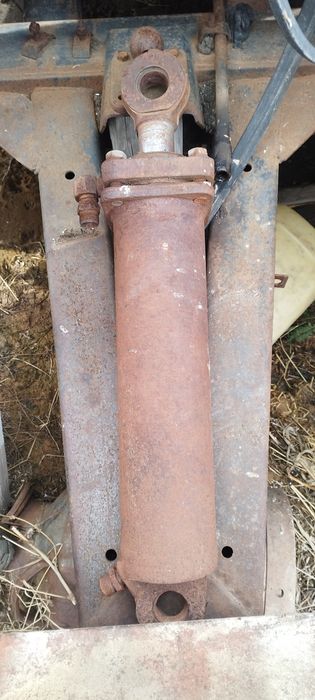 Продам цилиндры от дт