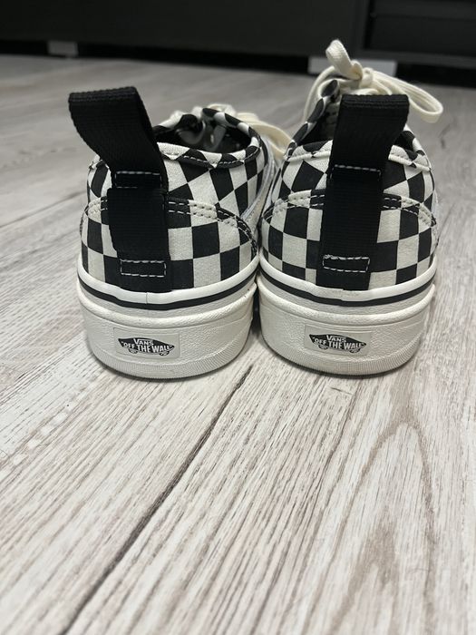 Tenisi Vans de panza