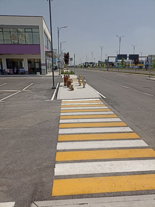 Продается магазин в  " Indeks" базар в Сергелейском районе